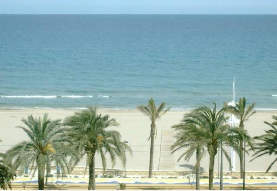 Apartamento Voramar Primera Linea De Mar 坎佩略 外观 照片