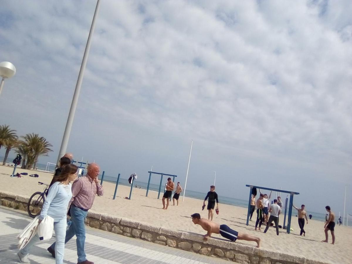 Apartamento Voramar Primera Linea De Mar 坎佩略 外观 照片